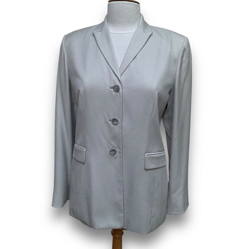 Banana Republic 100% Silk 3 Button Blazer Jacket Light Creamy Grey Women’s size